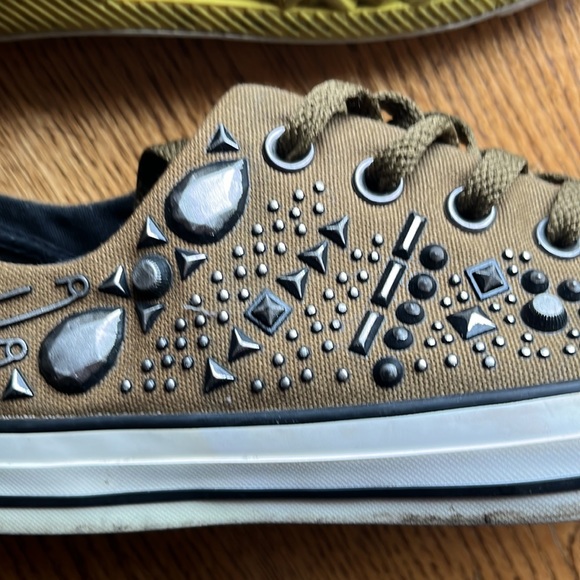 Converse Chuck Taylor PU army green studded sneakers size 9.5 - Picture 5 of 11